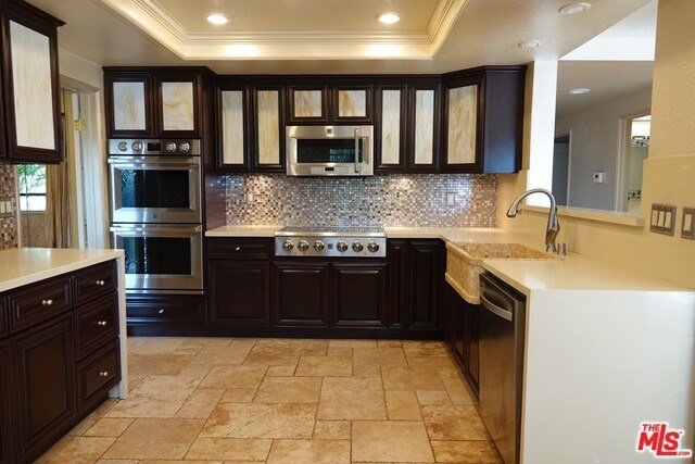 Primary Photo - 6416 Bradley Pl