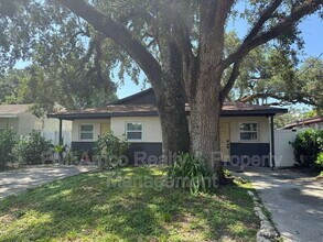 Building Photo - 2809 Marconi St