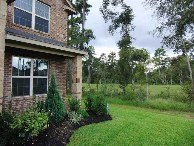 Building Photo - 5345 Pointe Spring Crossing