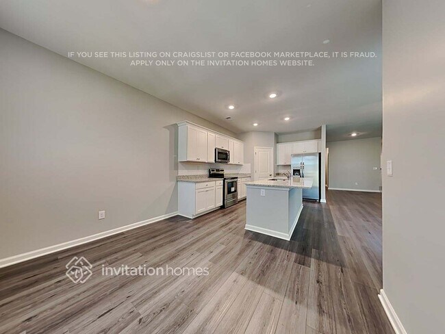 Foto del edificio - 195 Webster Cir