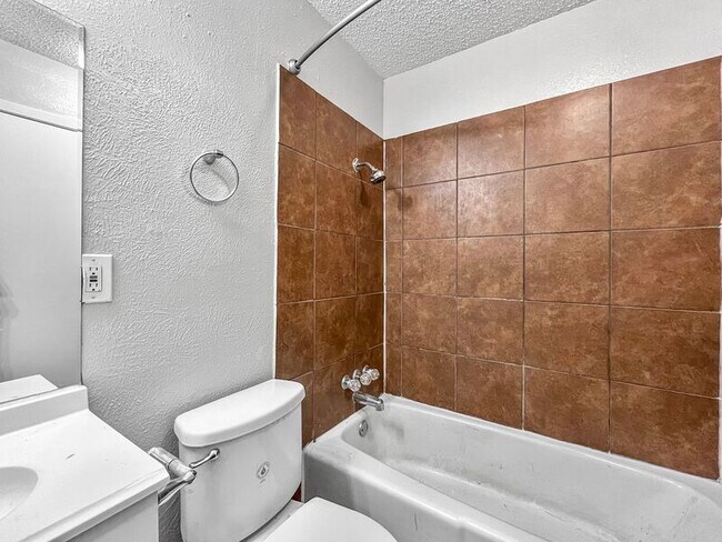 Foto del edificio - 3538 Tioga St