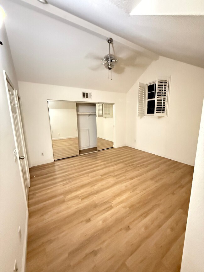 Foto del edificio - 4790 Preston St