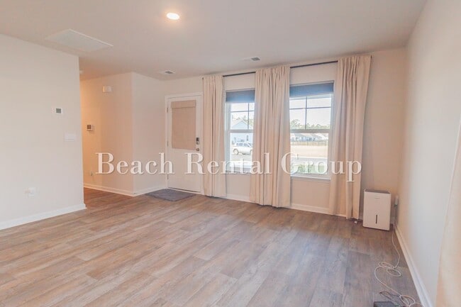 Building Photo - 132 Teddy Bear Lp