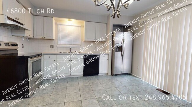 Foto del edificio - 46800 Tilch Rd