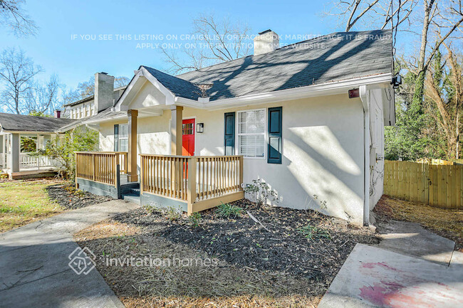Building Photo - 1221 Epworth St SW