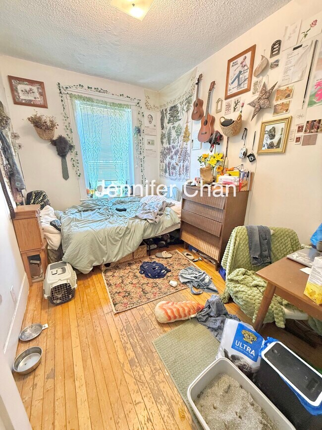 Foto del edificio - 32 Glenville Ave