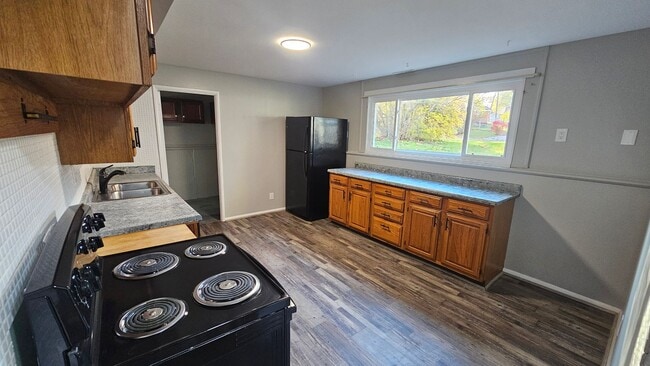 Foto del edificio - 1258 Richard Ct