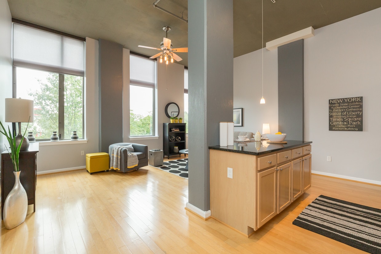 Foto principal - 2720 S Arlington Mill Dr