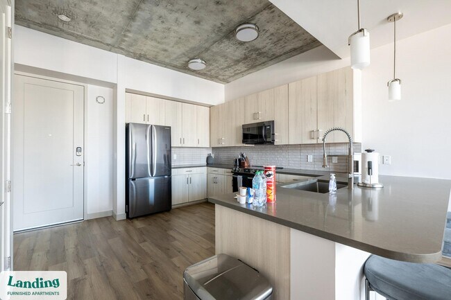 Foto del edificio - 151 S State St