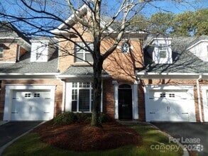 Building Photo - 6227 Park S Dr