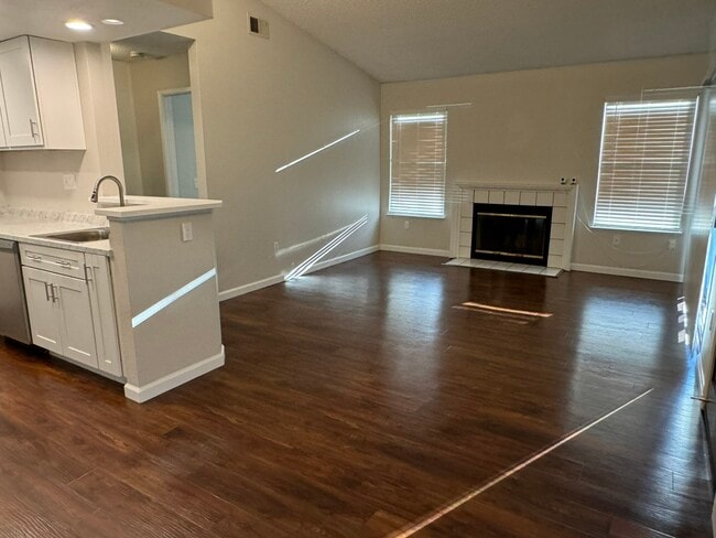 Building Photo - 4915 Conway Ter