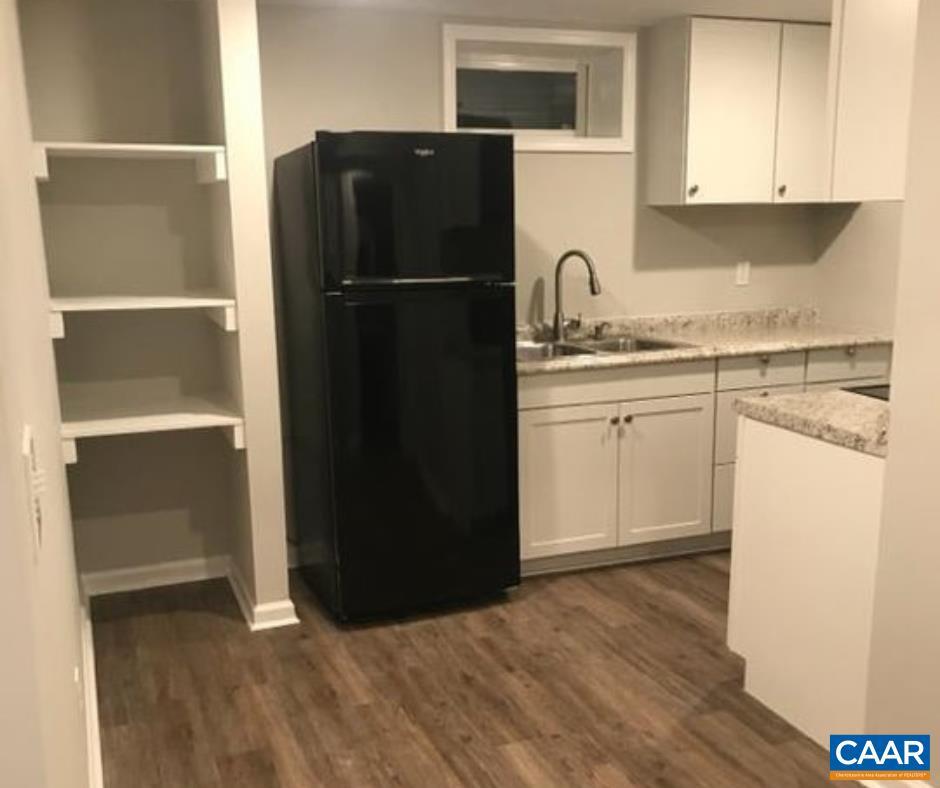 Foto principal - 1210 Agnese St