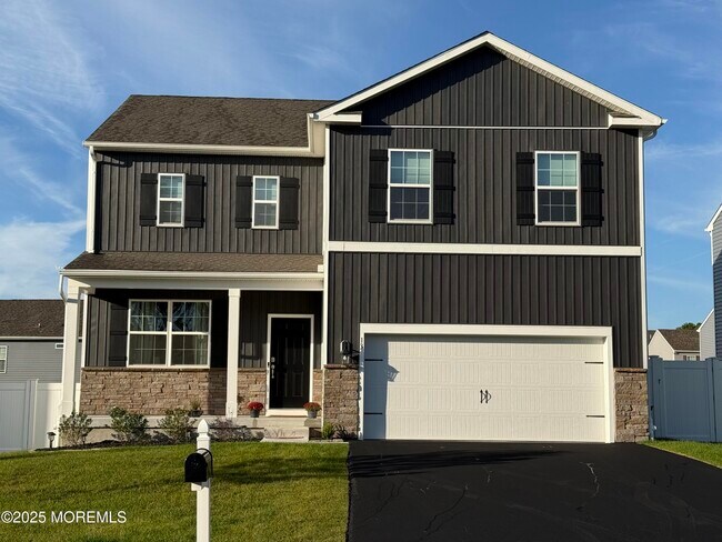 Building Photo - 13 Outsail Ave