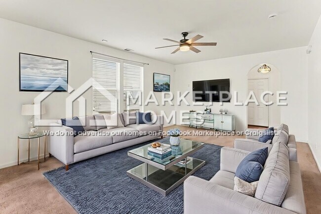 Foto del edificio - 2532 River Trail Dr