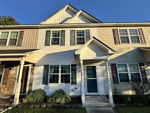 Building Photo - 5006 Banister Loop