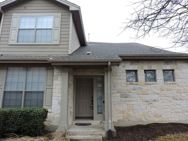 Foto del edificio - Gorgeous Three Bedroom Condo in South Austin