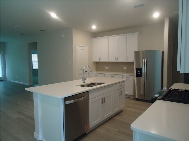 Foto del edificio - 501 Green Gables Dr