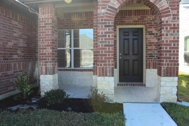 Building Photo - 12214 Maura Lane