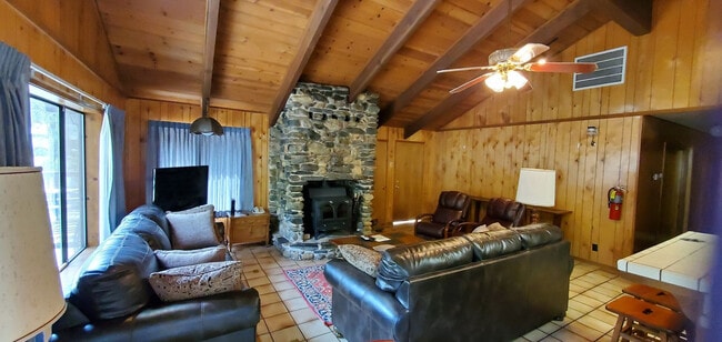 Building Photo - 8041 Chilnualna Falls Rd