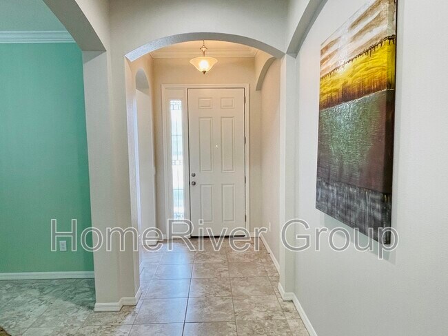Building Photo - 8513 Grand Aspen Wy