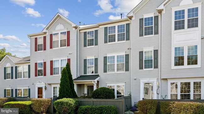 Building Photo - 9304 Witch Hazel Way