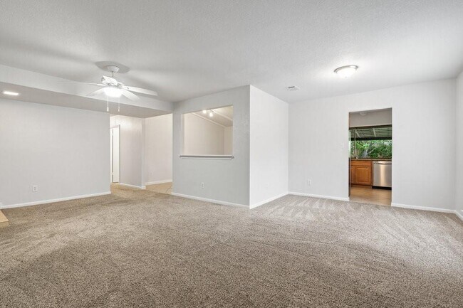 Building Photo - 405 Fort Drum Dr