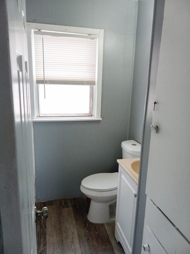 Foto del edificio - $0 First Month's Rent / $0 Deposit at Move-in