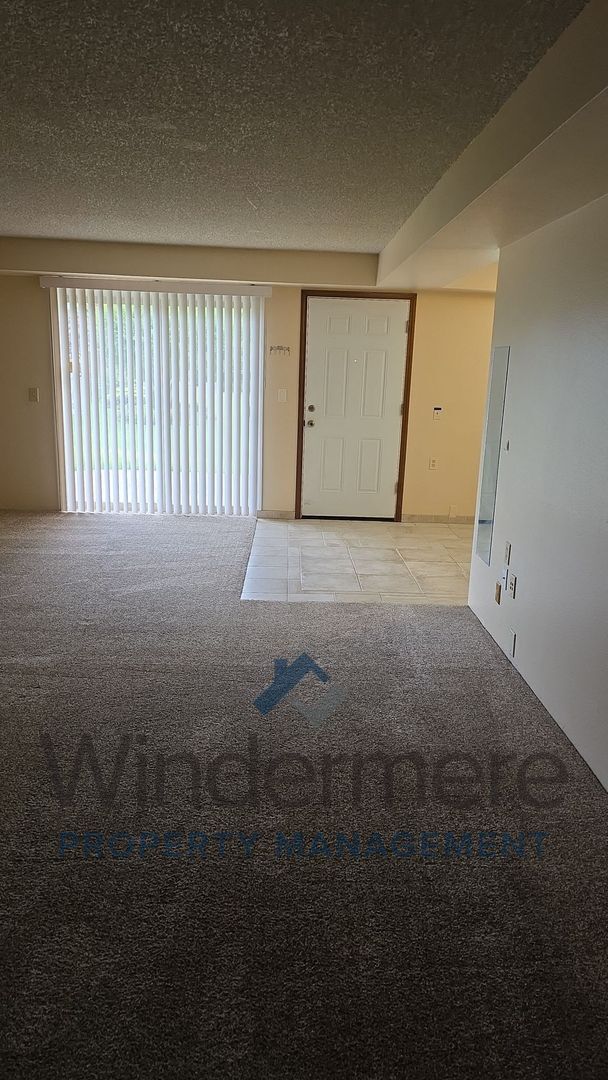 Foto del edificio - 763 1/2 Village Way - Golf Course View