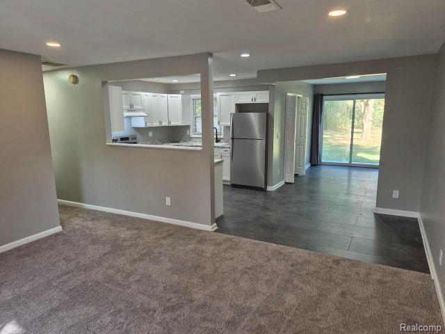 Foto del edificio - 6380 Eastlawn Ave