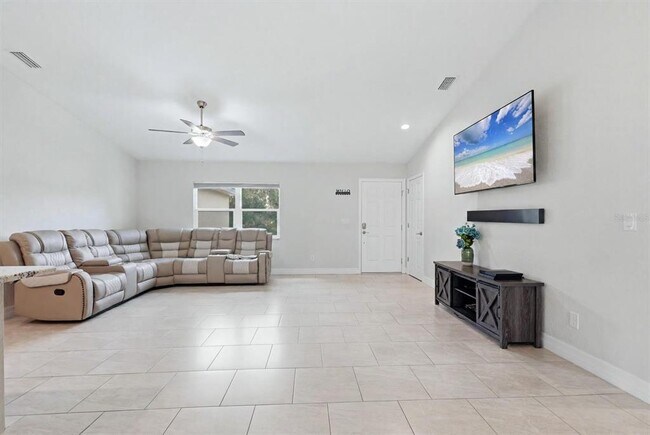 Foto del edificio - 1458 Richbriar Dr