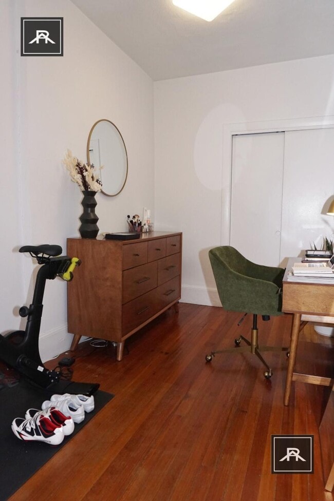 Building Photo - 1 bedroom in Boston MA 02215