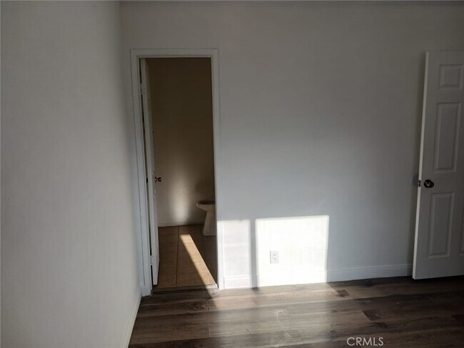 Foto del edificio - 336 E Ave J 13