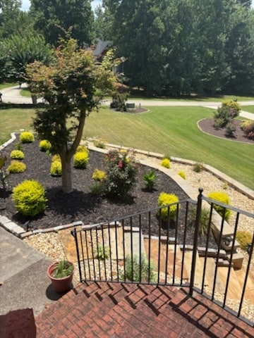 Greetings! - 5516 Ridgemoor Dr