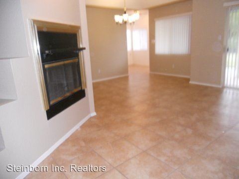 Primary Photo - 3029 Camino Real