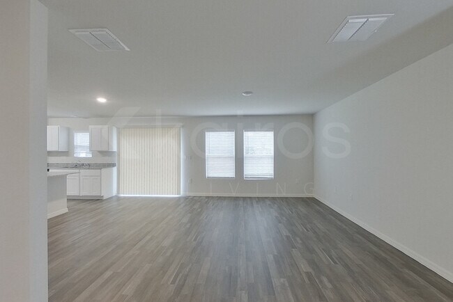 Foto del edificio - 7159 Meroni Blvd