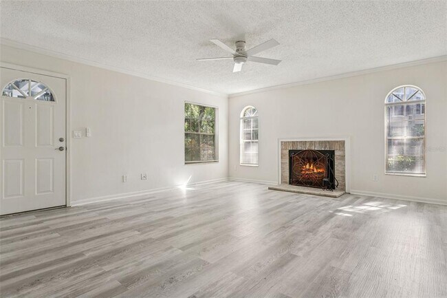 Building Photo - 2101 Fox Chase Blvd