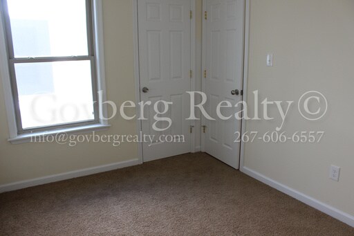 Building Photo - 1432 N Willington St