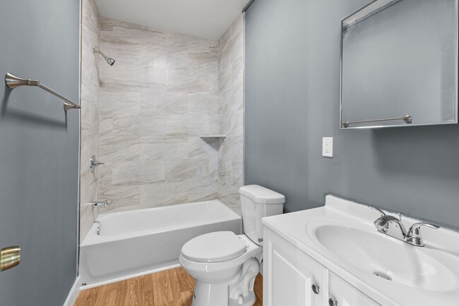 Building Photo - Newly Renovated 4 Bedroom 2 Bathroom Home