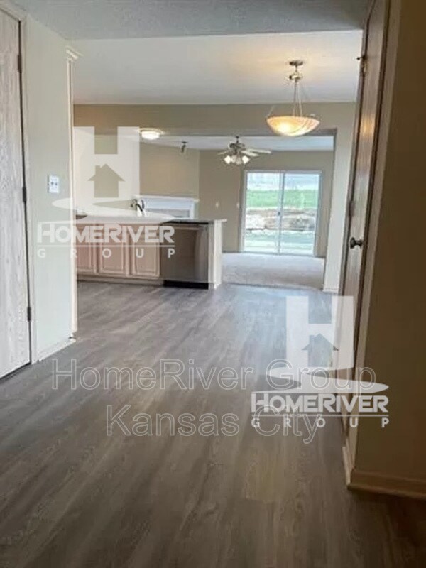 Foto del edificio - 4554 NE 83rd St