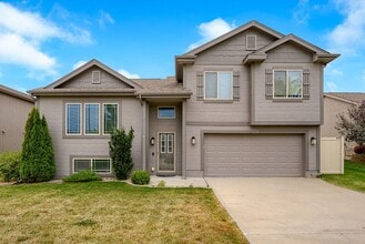 Building Photo - 20817 Parker Street