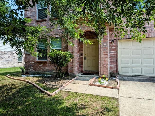 Building Photo - 1207 Summerdale Ln