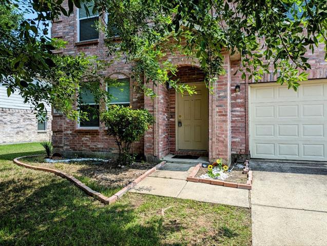 Foto del edificio - 1207 Summerdale Ln