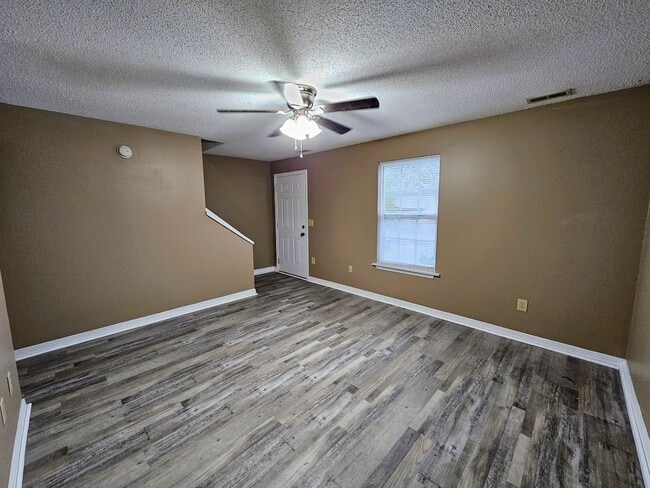 Photo - 58 Summerfield Rd House