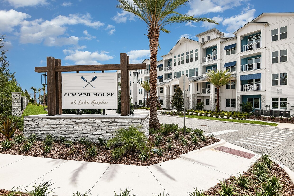 Summer House At Lake Apopka Apartments in Apopka, FL