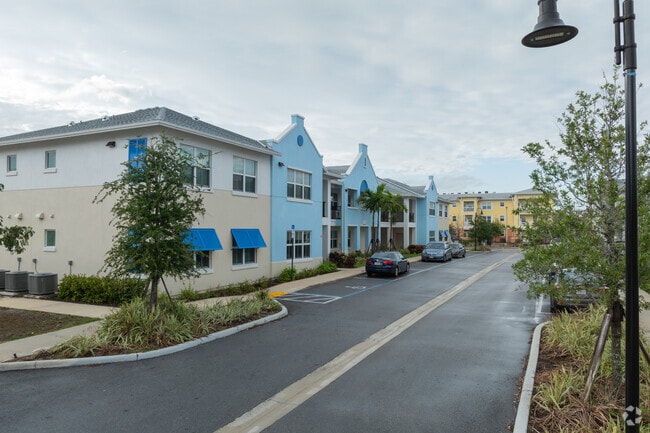 905 sw 12th Ave Delray Beach, FL 33444905 sw 12th Ave Delray Beach, FL 33444 - Island Cove Apartments