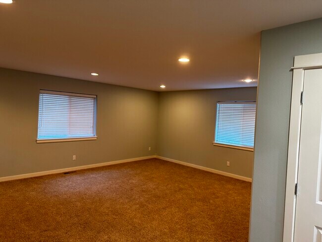 Foto del edificio - 9952 Fairview Lake Rd SW