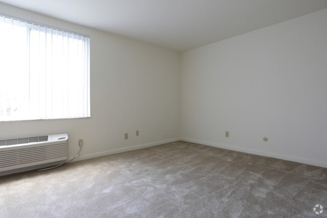 Interior Photo - Bethlehem Towers