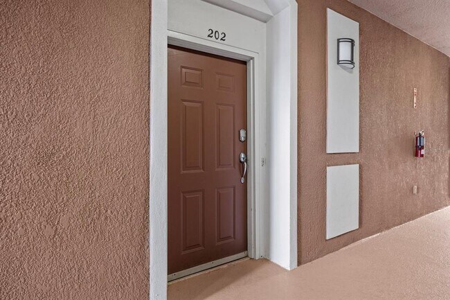 Foto del edificio - 1355 Venezia Ct