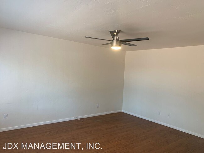 Building Photo - 574-576 Mc Intosh St