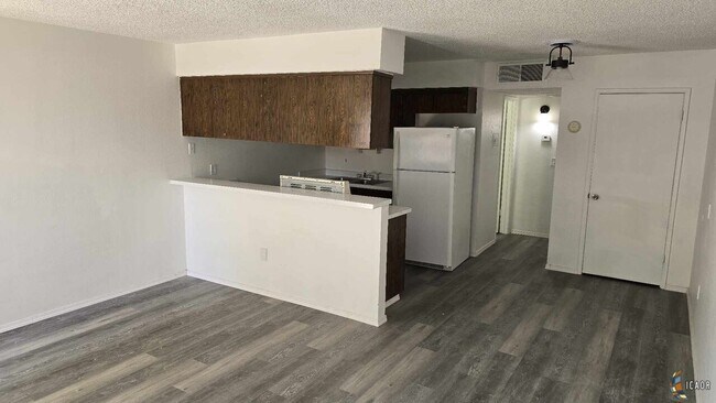 Foto del edificio - 455 W Orange Ave